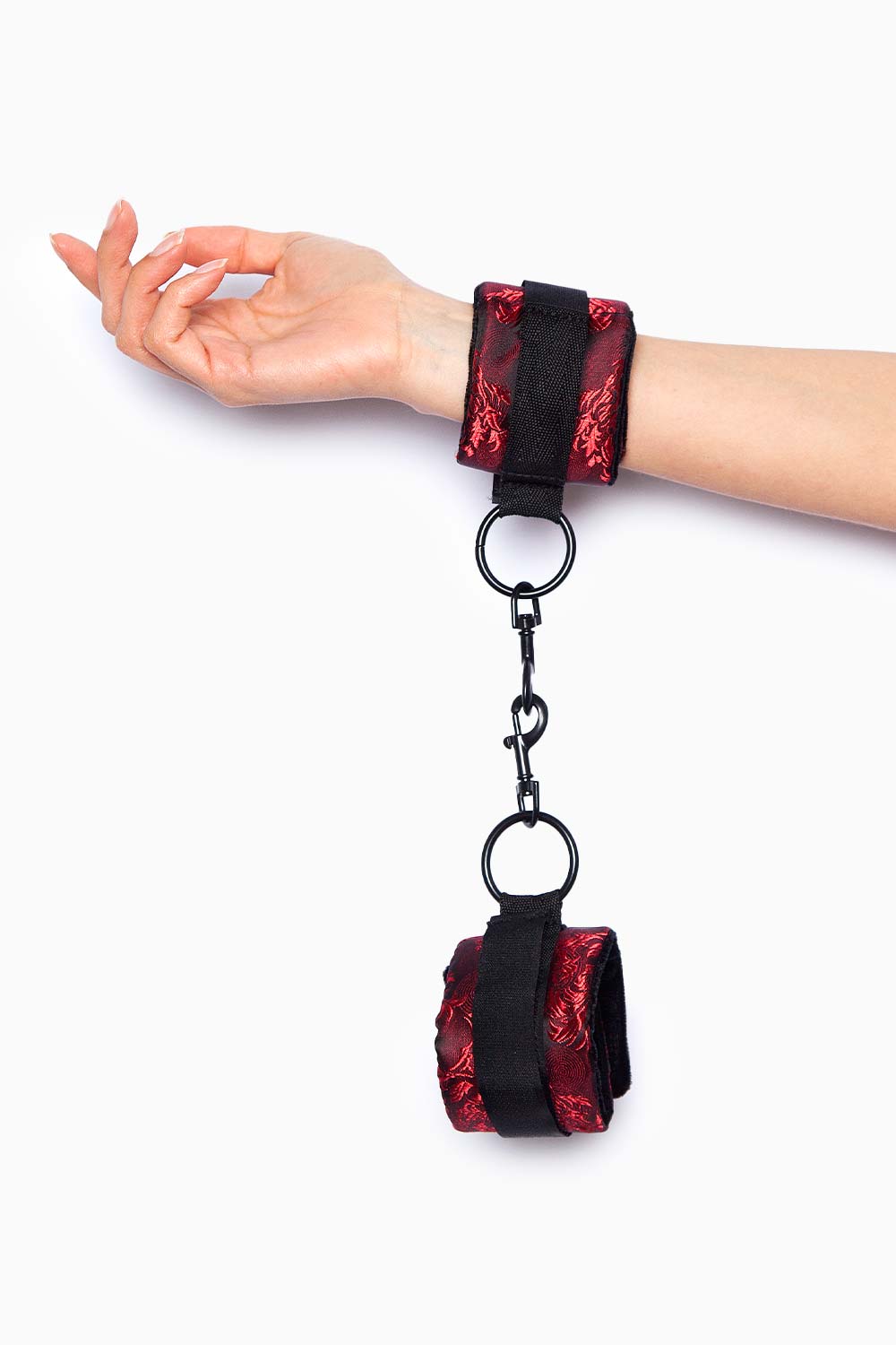 ESPOSAS DE FELPA | Bondage Scandal