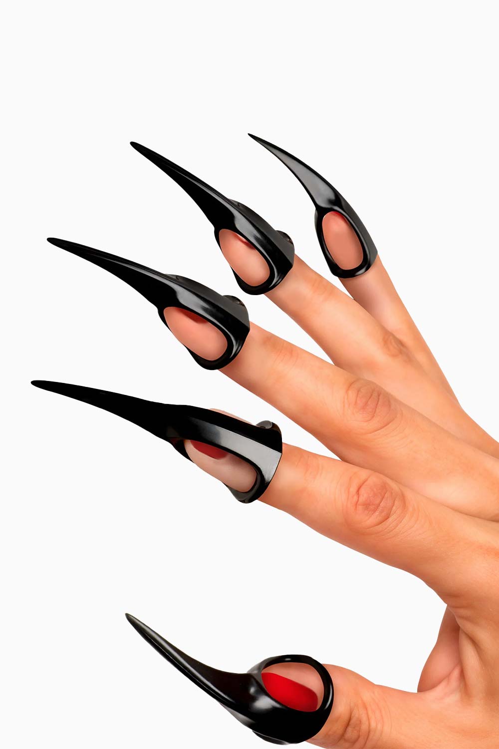 Mano con anillos de garras sensoriales negras para juegos BDSM y estimulación erótica con arañazos suaves o intensos